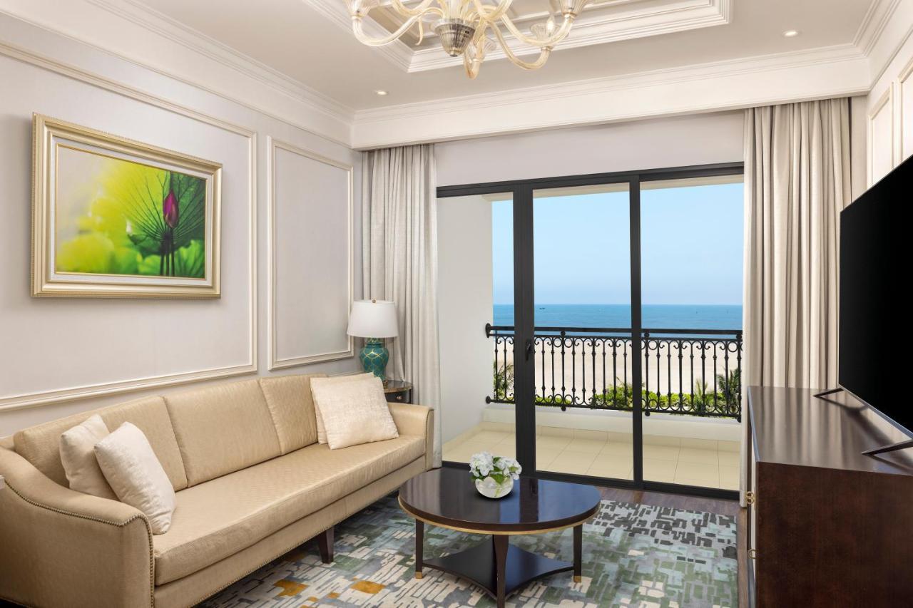 Melia Vinpearl Cua Hoi Beach Resort Cửa Lò Eksteriør billede