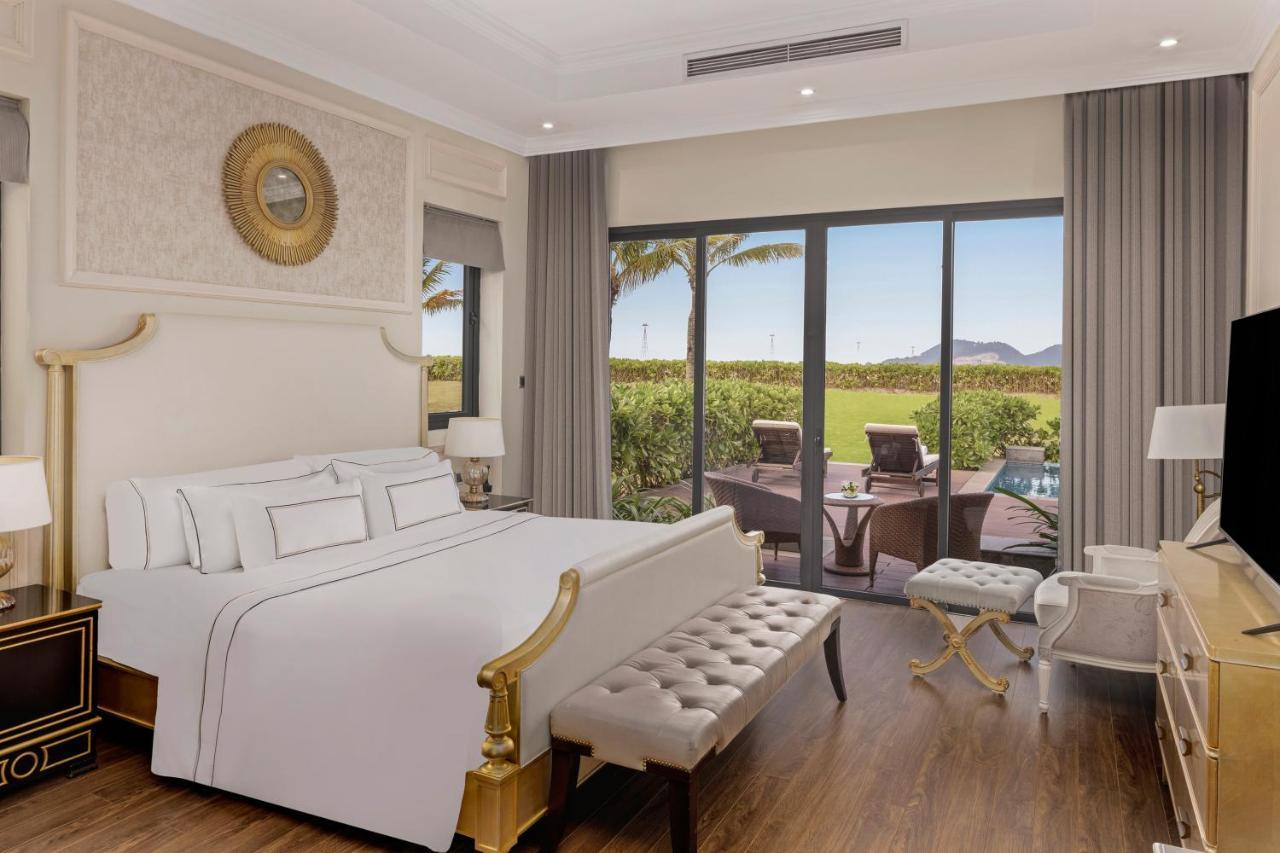 Melia Vinpearl Cua Hoi Beach Resort Cửa Lò Eksteriør billede