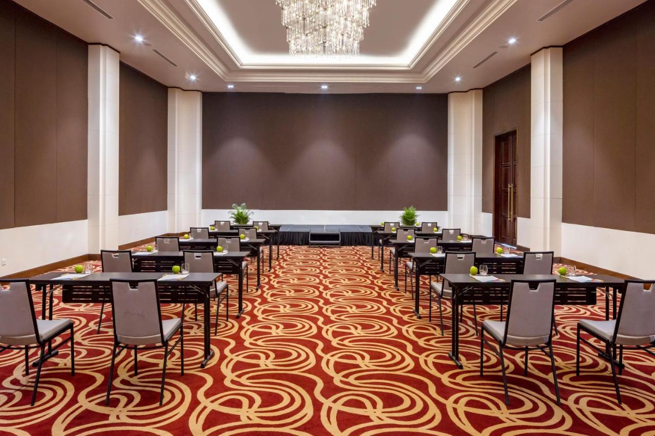 Melia Vinpearl Cua Hoi Beach Resort Cửa Lò Eksteriør billede