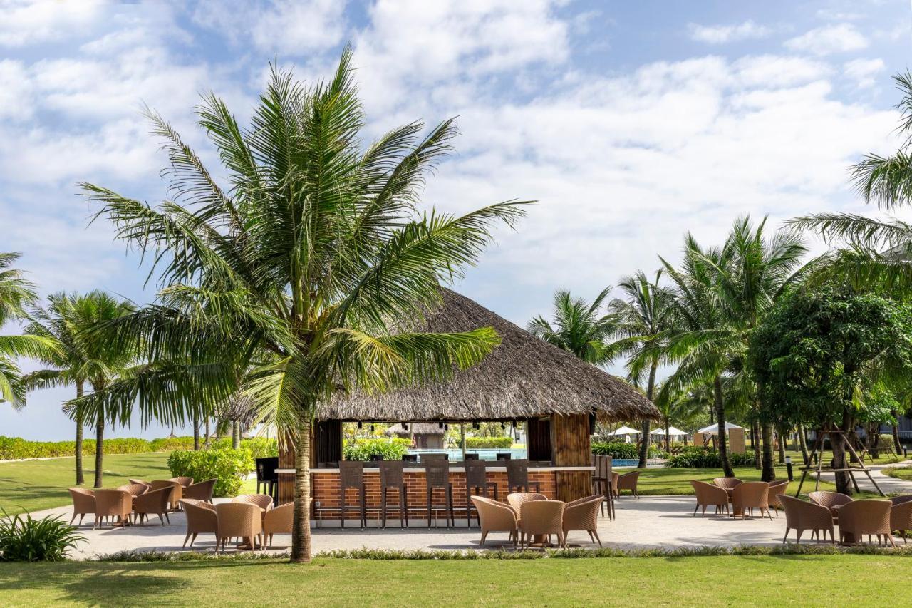Melia Vinpearl Cua Hoi Beach Resort Cửa Lò Eksteriør billede