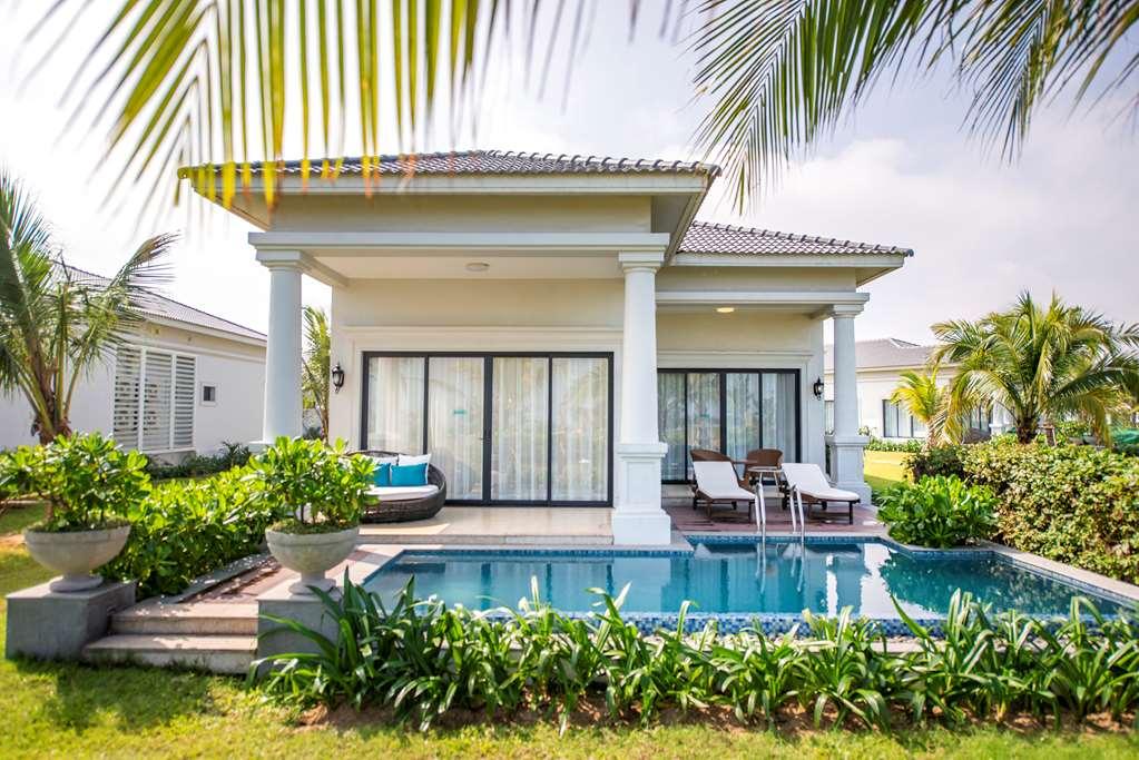 Melia Vinpearl Cua Hoi Beach Resort Cửa Lò Eksteriør billede
