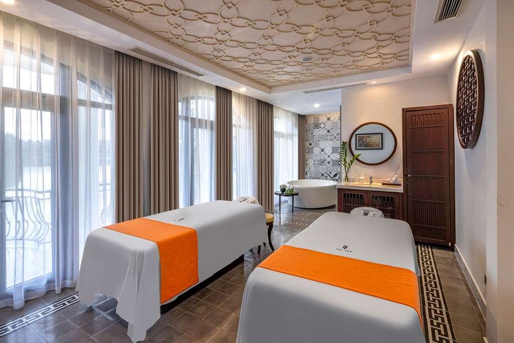 Melia Vinpearl Cua Hoi Beach Resort Cửa Lò Eksteriør billede
